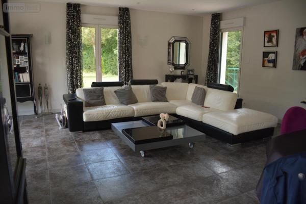 Maison à vendre à Val-du-Maine en Mayenne (53340), ref : 53039-362