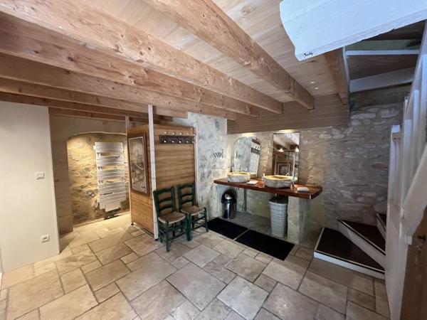 Maison à vendre |  Saint-Pompont |  5 pièces | 136 m²