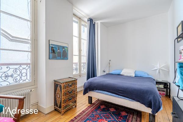 BORDEAUX TRIANGLE D'OR - Appartement de 80m² au calme avec ascenseur