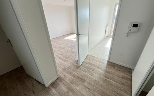 Appartement à vendre    3 pièces • 62,18 m2 Cergy