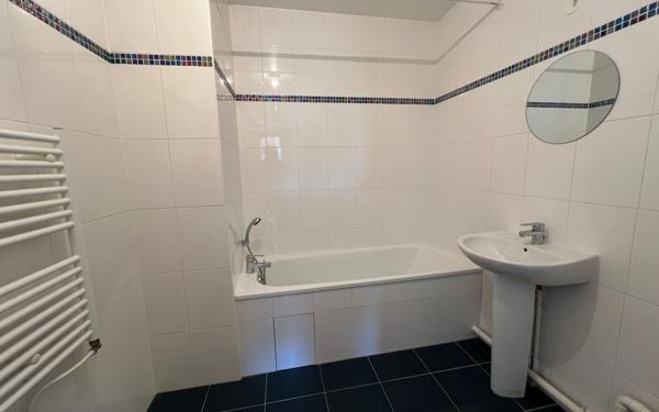 Appartement à vendre    2 pièces • 42 m2 Bussy-Saint-Georges