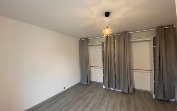 Appartement à louer    2 pièces • 61 m2 Castres