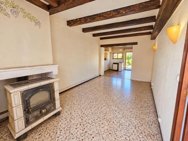 Maison 45 000 € Ainay-le-Vieil 4 p 96 m² DPE D