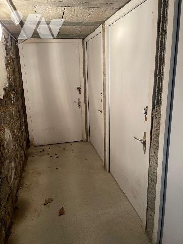 Appartement T1 loué, tout proche de la Gare à Vendre à Lannion (22300) en Côtes-d'Armor (22)
D...