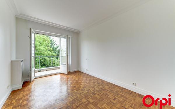 Appartement à vendre    3 pièces • 68,25 m2 Caluire-et-Cuire