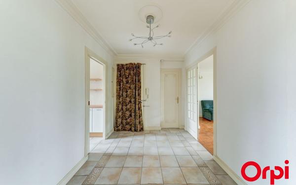 Appartement à vendre    3 pièces • 68,25 m2 Caluire-et-Cuire