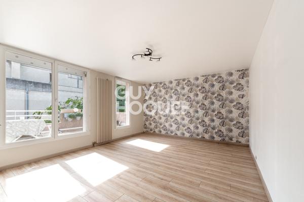 Appartement de 3 pièces en DUPLEX proche RER