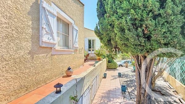 Maison à vendre  4 pièces - 130 m2 ST JEAN DE VEDAS - 34