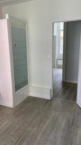 BUREAUX 60 M²