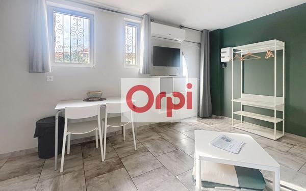 Immeuble à vendre    10 pièces •  Perpignan