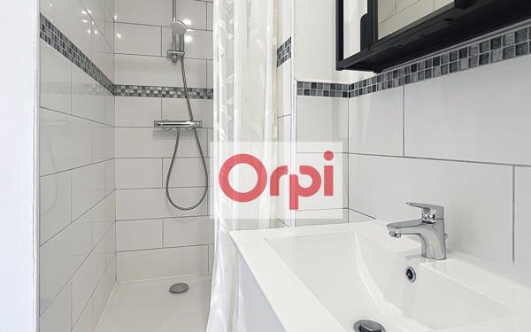 Immeuble à vendre    10 pièces •  Perpignan