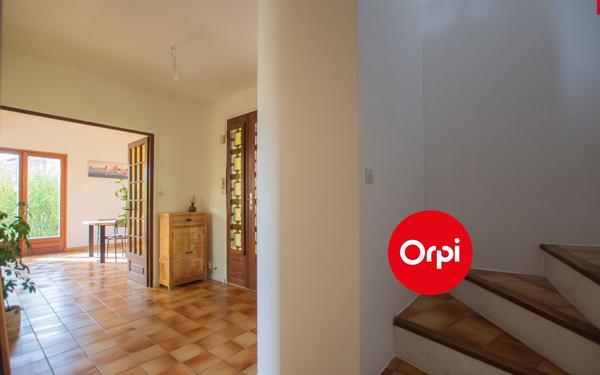 Maison à vendre    5 pièces • 179 m2 Saint-Priest