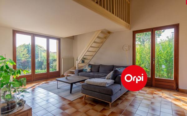 Maison à vendre    5 pièces • 179 m2 Saint-Priest