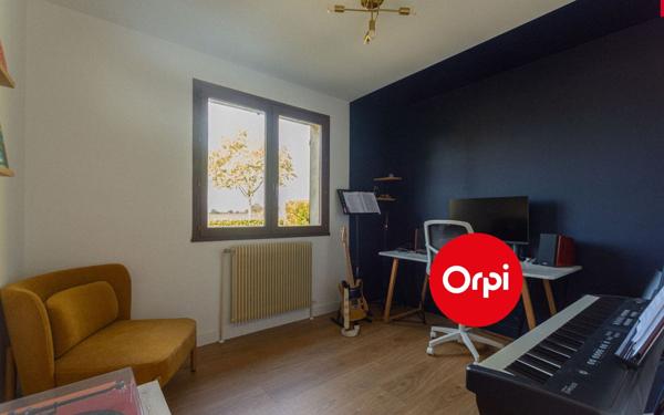 Maison à vendre    5 pièces • 179 m2 Saint-Priest