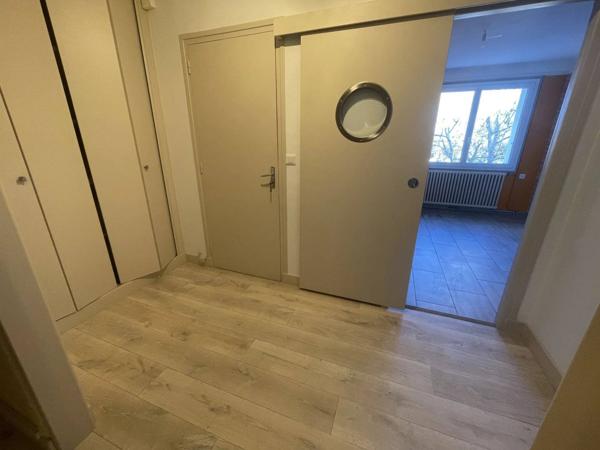 Appartement avec terrasse au centre de LOUDUN