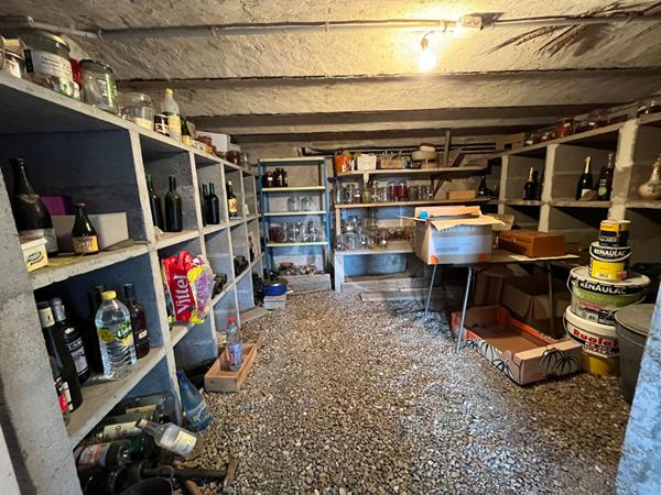 MAISON DE VILLE - 15mn TOURS