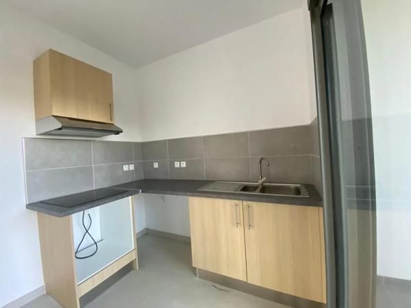 Maison à vendre 4 pièces 86.31m² L'Étang-Salé (97427)