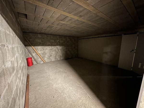 Parking / box Saint Gilles Croix De Vie 25 m2