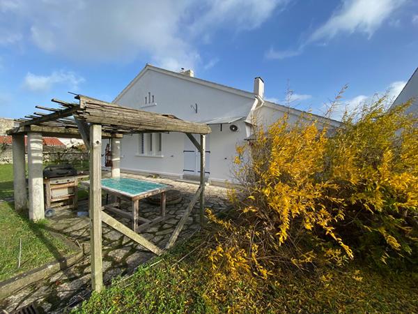Maison Saint-Pierre d'Oléron - 4 pièces - 66 m² habitable