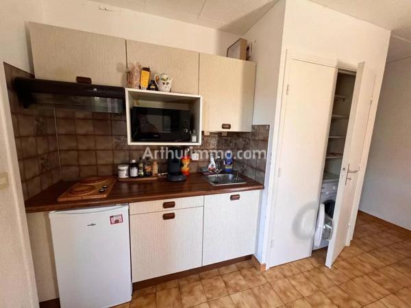Location                                                      Appartement
                        
                     2 pièces                      38 m2                     à Sainte-Maxime