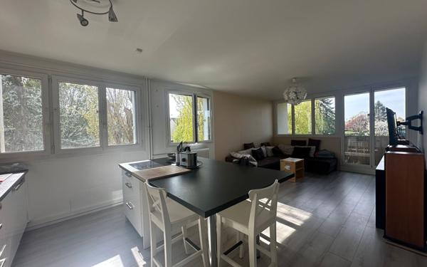 Appartement à vendre    5 pièces • 97,67 m2 Franconville