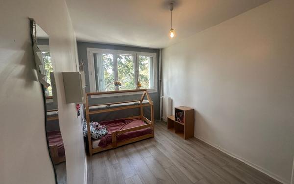 Appartement à vendre    5 pièces • 97,67 m2 Franconville