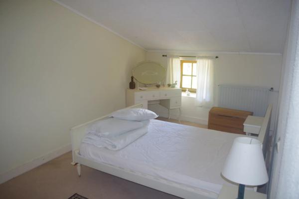 Grande maison de 6 chambres avec maison d'amis