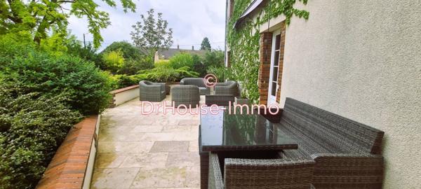 Maison à vendre 9 pièces de 235 m²