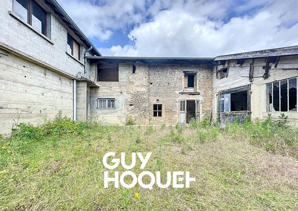 Plateau Viabilisé 92m² avec Beau Potentiel & Terrain 220m² - 71000 VARENNES-LES-MÂCON