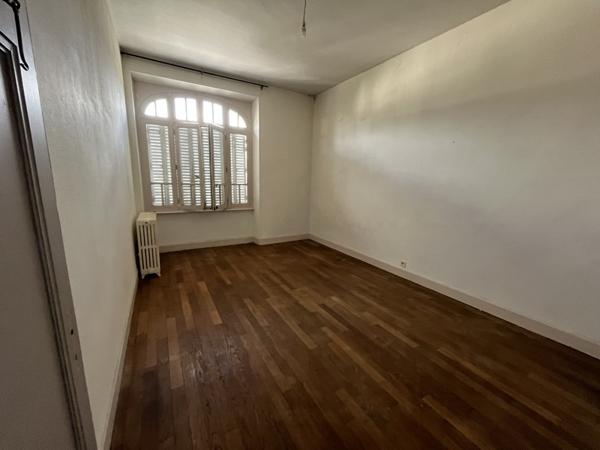 Appartement à vendre 86 336 € Ussel 4 p 101 m² DPE G