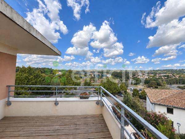 Appartement
         1 pièce
        - 18 m² Exclusivité 162 000 € *