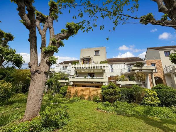 Vente                                                      Appartement
                        
                     3 pièces                      69 m2                     à Étiolles