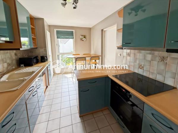 Vente                                                      Appartement
                        
                     3 pièces                      69 m2                     à Étiolles