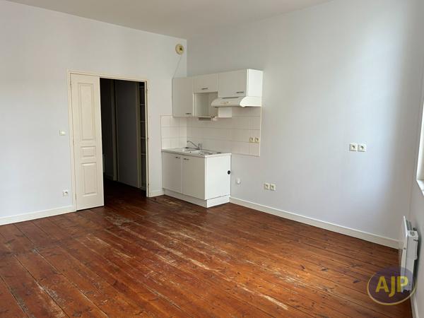 Location appartement Saintes : 690 € - AJP Immobilier Saintes