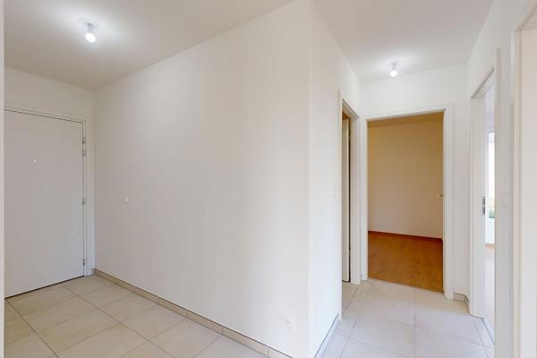 À VENDRE - Appartement F4 / T4 de 85m² en rez-de-jardin avec terrasse de 15m² et jardin de 279m²