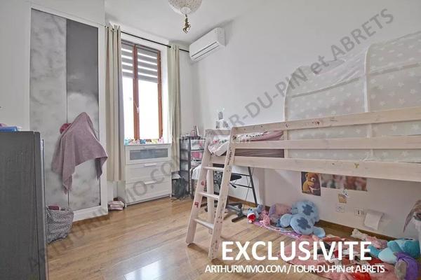 Vente Maison 5 pièces 135 m2 à Les Abrets en Dauphiné