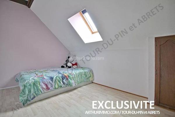 Vente Maison 5 pièces 135 m2 à Les Abrets en Dauphiné