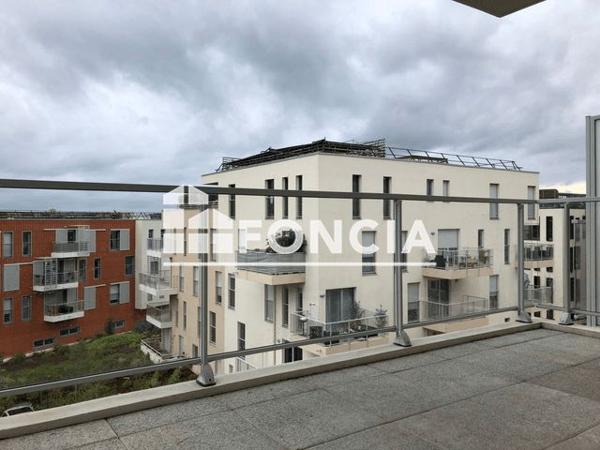 Location Appartement 3 pièces 66.4 m² - RESIDENCE LE LUMINA BAT D2 Toulon 83000