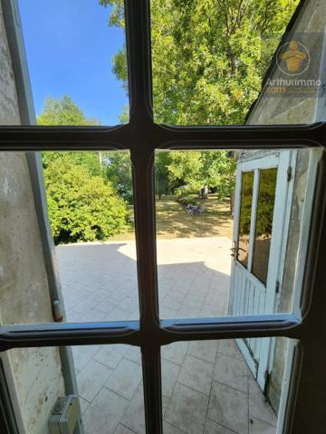 Vente                                                      Maison
                        
                     3 pièces                      70 m2                     à Avaray