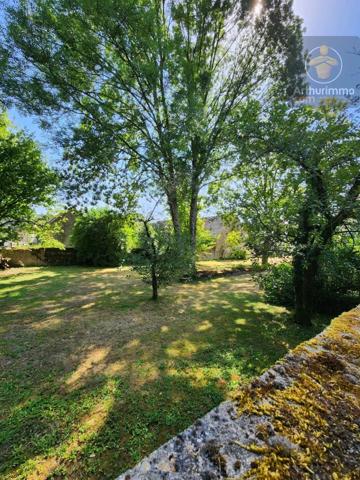 Vente                                                      Maison
                        
                     3 pièces                      70 m2                     à Avaray