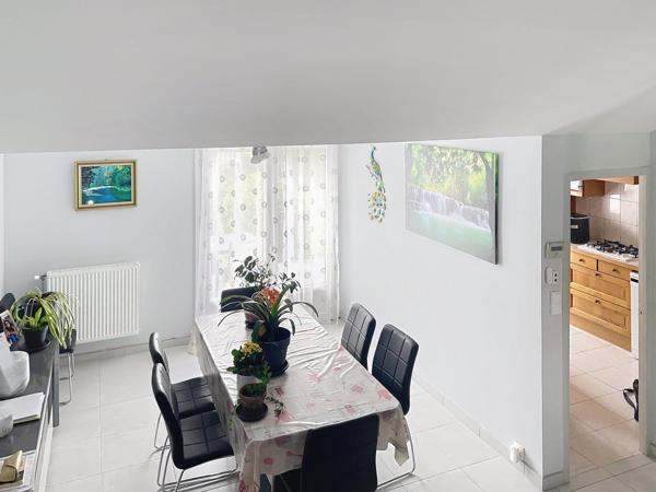 Maison 4 chambres, garages à Cognac