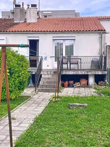 Maison 4 chambres, garages à Cognac