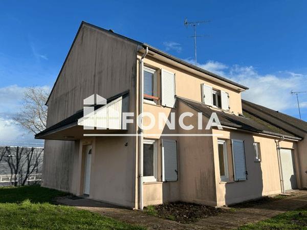 Location Maison 5 pièces 104.29 m² - 42 RUE OLIVIER DE SERRES Briare 45250