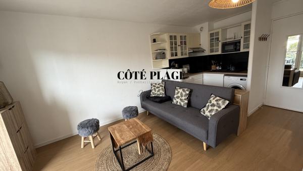 Vaux-sur-Mer (17640) VAUX PONTAILLAC APPARTEMENT 2 PIECES AVEC BALCON 50M PLAGE au prix de 197.000€ FAI