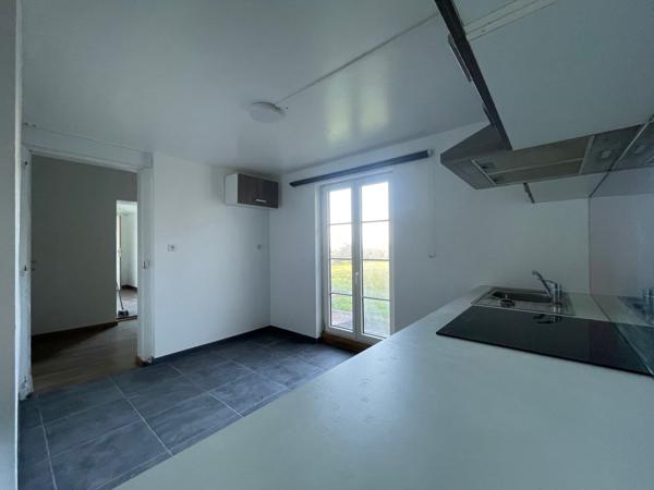 Maison de type 2 de plain-pied avec jardin