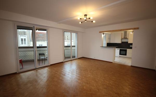 Appartement à vendre    4 pièces • 93 m2 Pau