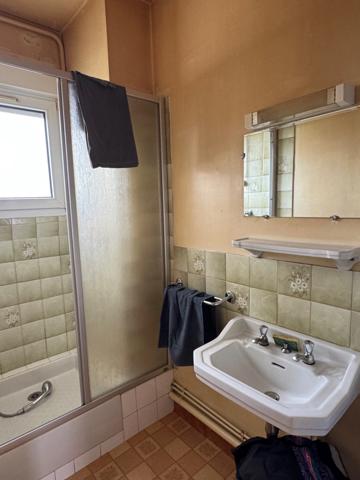 ENSEMBLE DE 6 APPARTEMENTS