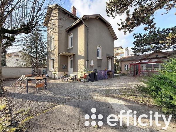 Maison 6 pièces - 184 m²
