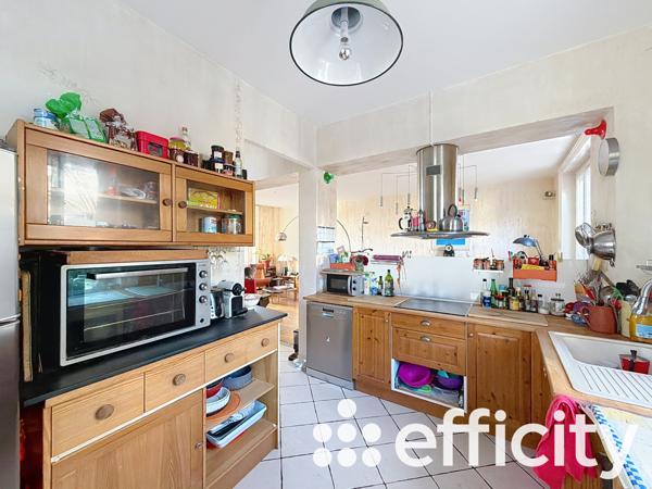 Maison 6 pièces - 184 m²