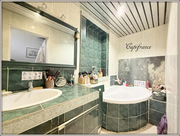 Maison à vendre 5 pièces ()